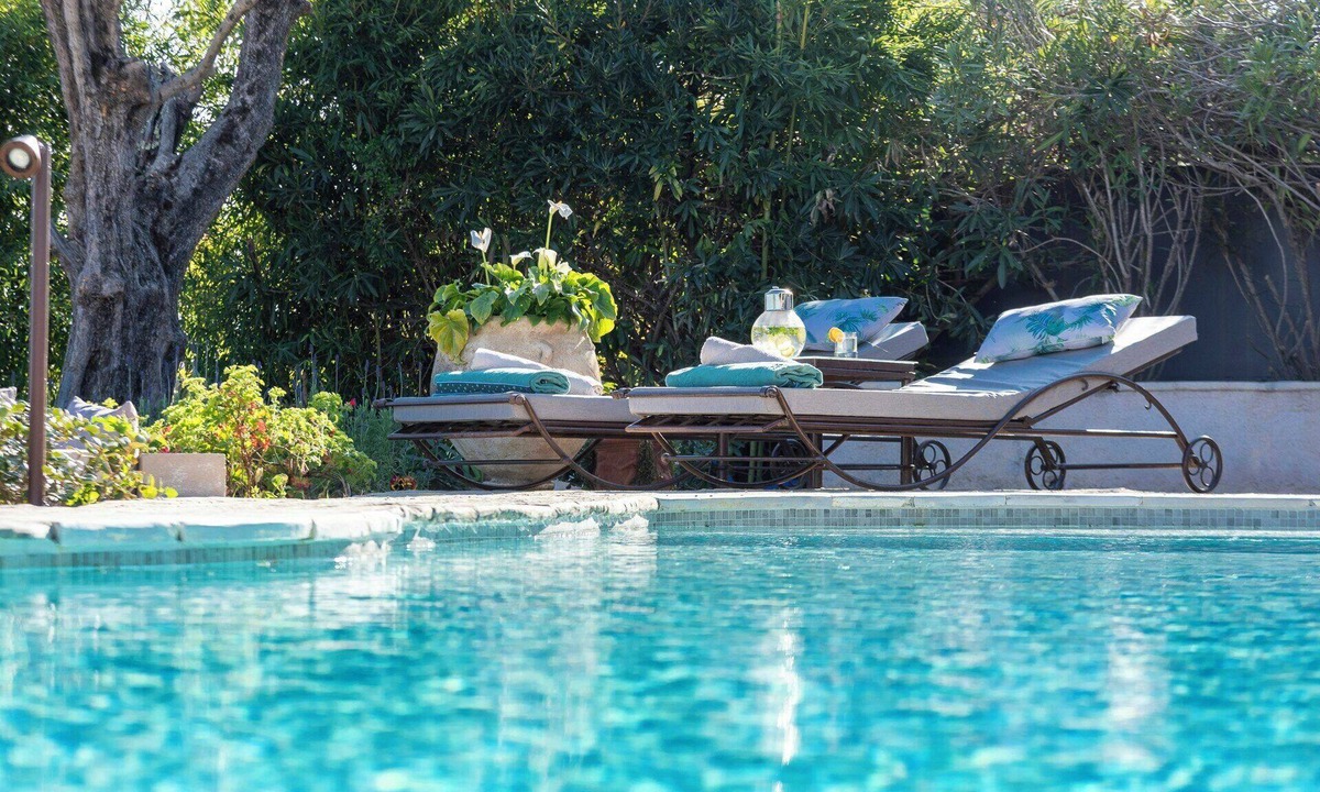 Valbonne House | Villa with pool in the heart of French Riviera