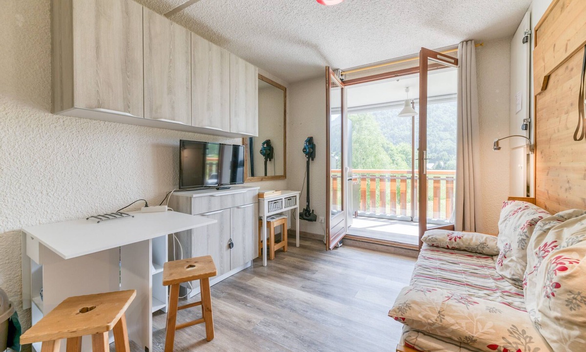 La Morte Apartment | Well-Equipped Studio with Enclosed Balcony and Mountain View