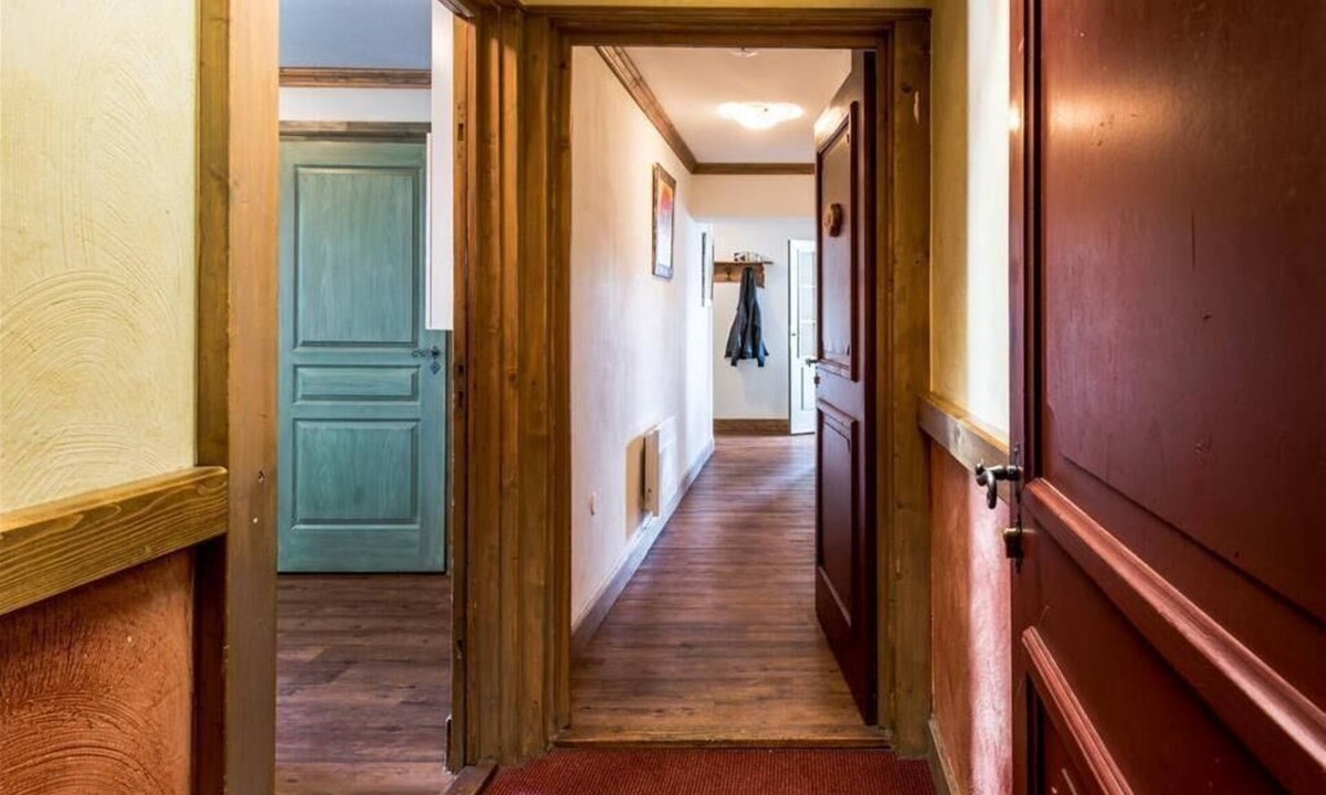 Les Almes Apartment | Wifi, 200m from resort center, balcony, fireplace or stove, tv, ski locker, 65m², Tignes