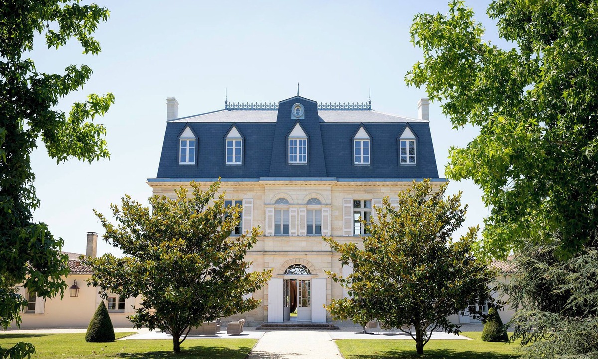 Lamarque Other | Wonderful 4-bedroom castle Malescasse in soothing Lamarque for a memorable stay