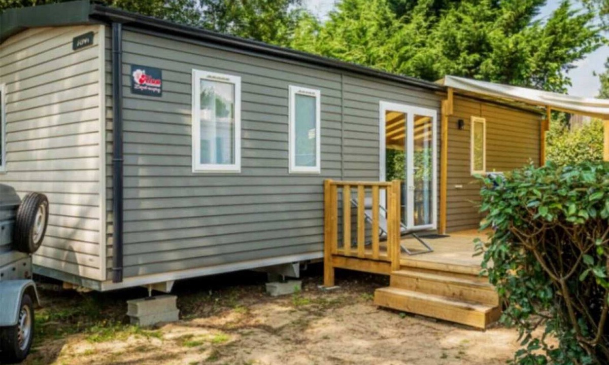 Tharon-Plage House | ZEcamping parc aquatique animations locatif TV LV 8 pers