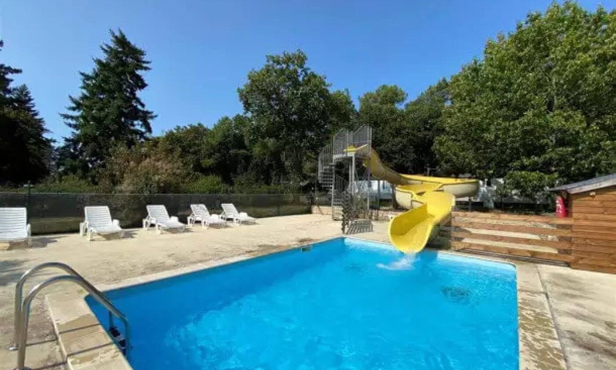 Guemene-Penfao House | ZEcamping 3 étoiles piscine chauffée locatif TV 35m2