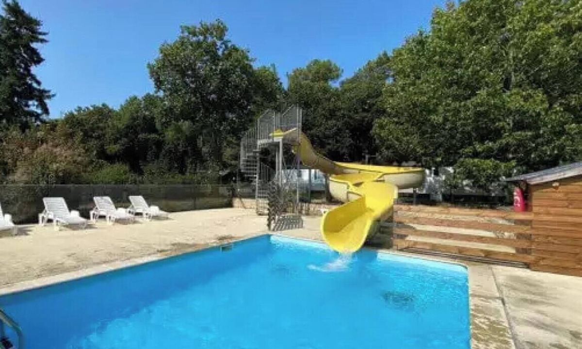 Guemene-Penfao House | ZEcamping 3 étoiles piscine chauffée club enfant hammam locatif 16m2 4 pers