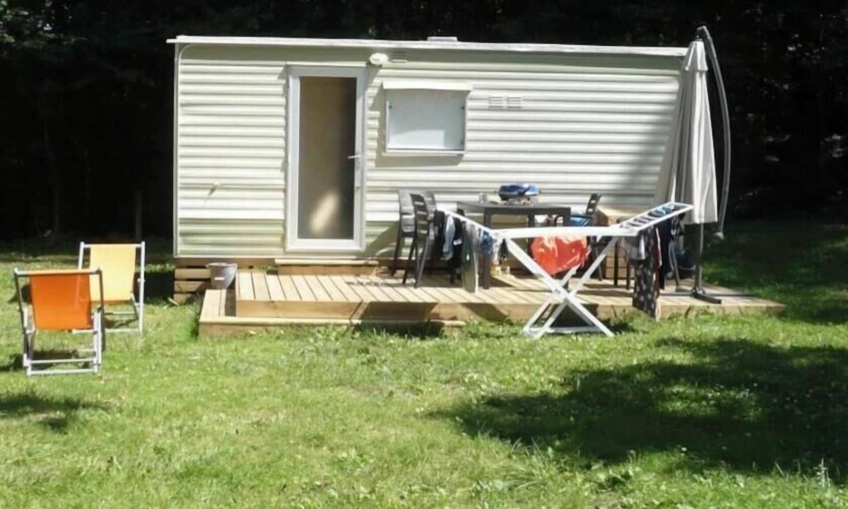 St-Sulpice-de-Mareuil House | ZEcamping 3 étoiles parc aquatique jacuzzi locatif BBQ 28m2 4 pers