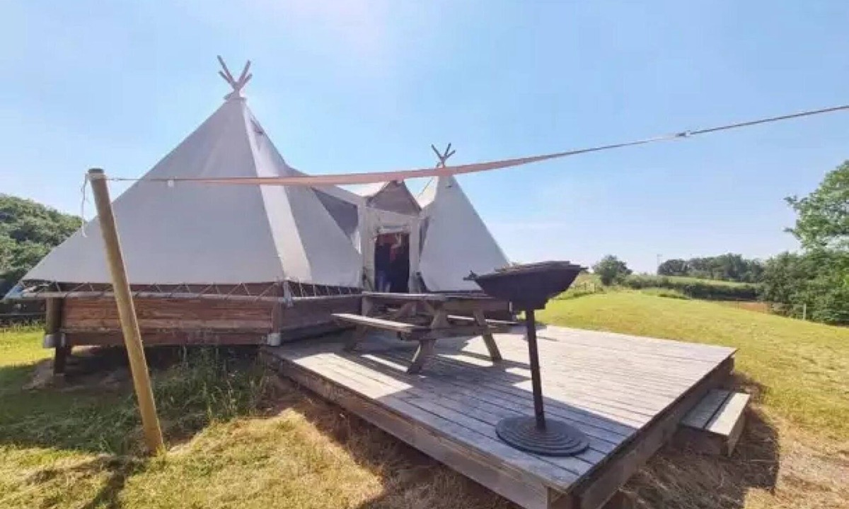 Estipouy House | ZEcamping 4 étoiles familial animaux acceptés bien-être piscine chauffée