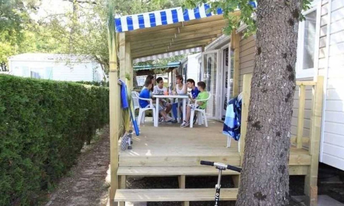 Saint-Hilaire-de-Riez House | ZEcamping animé espace aquatique dog friendly locatif TV LV 37m2