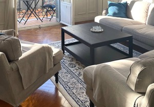08. A beautiful and roomy bourgeoise apartment in Nice with top location