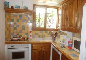 2 198/5 000nCozy cottage with private garden and terrace – peaceful setting