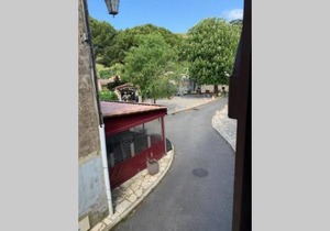 2 pièces de charme au coeur du village de CABRIS