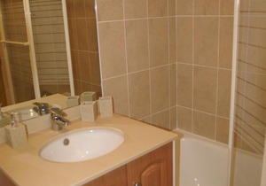 3 pièces cabine de luxe au pied des pistes avec parking privé - FR-1-557-29