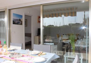 Appartement 3P en RDJ avec Jardin et Terrasse, à 5 min Plage et Restaurants, Parking Privé, Climatisé - FR-1-252A-59