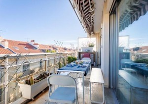 LE FRANCIA II AP4197 By RIVIERA HOLIDAY HOMES