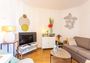 LE ROSSINI AP4228 By Riviera Holiday Homes