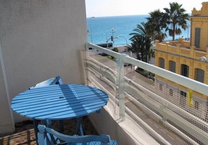 Nice, Promenade des Anglais, 3 rooms very sunny