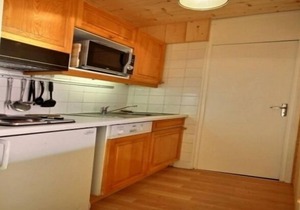 Renovated south studio with balcony, 3/4 pers., ski-in/ski-out