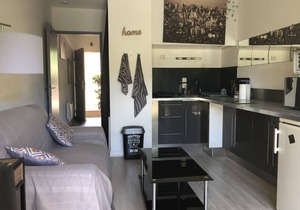 Studio 4 people, private terrace and garden, 2 min from the beach