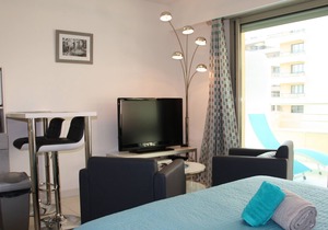 Studio 50 m beaches