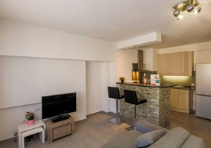 SUEDE 4 AP4210 By Riviera Holiday Homes