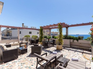 Terrace | Les Baumettes