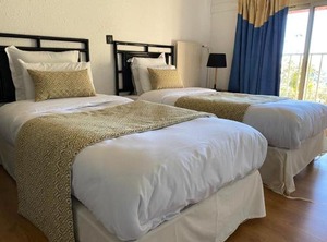 B Hôtel Antibes Sophia Antipolis | Saint-Jeannet