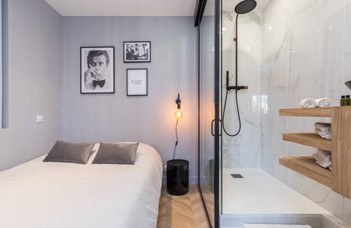 Carre d'Or Apartment | 1 SUEDE