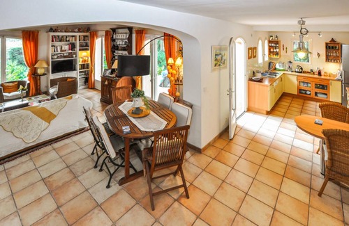 Boulouris-sur-Mer House | 114 m² House ∙ 3 bedrooms ∙ 6 guests