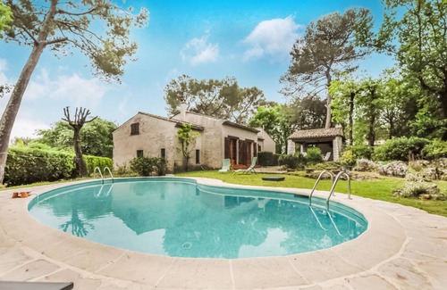 Roquefort-les-Pins House | 120 m² House ∙ 3 bedrooms ∙ 6 guests