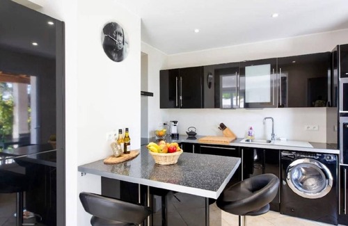 Le Rouret House | 130 m² House ∙ 3 bedrooms ∙ 6 guests