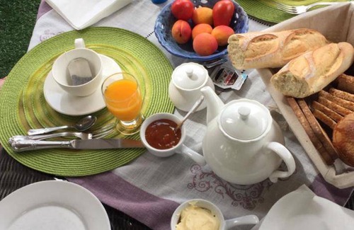 Le Bar-sur-Loup Bed & Breakfast | 14 m² Bed and breakfast ∙ 2 guests