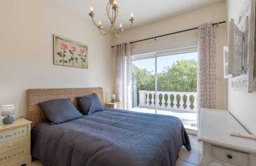 Gassin House | 140 m² House ∙ 4 bedrooms ∙ 8 guests