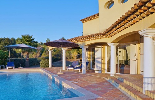 Les Esterets du Lac Villa | 140 m² Villa ∙ 4 bedrooms ∙ 7 guests