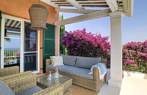 Villeneuve-Loubet Resort | 160 m² Luxury rental ∙ 4 bedrooms ∙ 8 guests