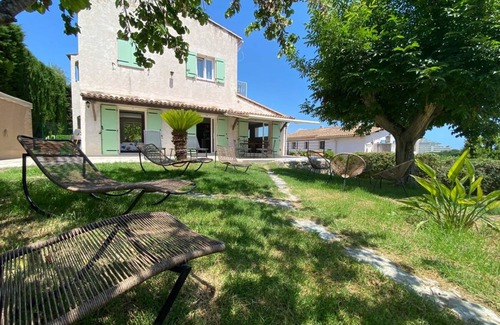 Villeneuve-Loubet House | 19 m² Chambre d'Hôtes ∙ 1 bedroom ∙ 2 guests