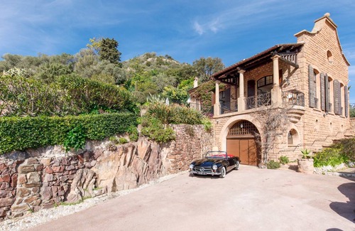 La Napoule Villa | 200 m² Villa ∙ 5 bedrooms ∙ 10 guests