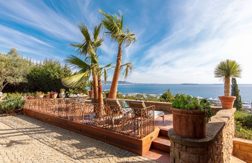 La Napoule Villa | 200 m² Villa ∙ 5 bedrooms ∙ 10 guests