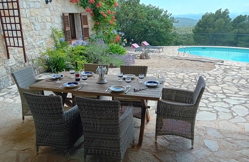 Callian Villa | 210 m² Villa ∙ 3 bedrooms ∙ 6 guests