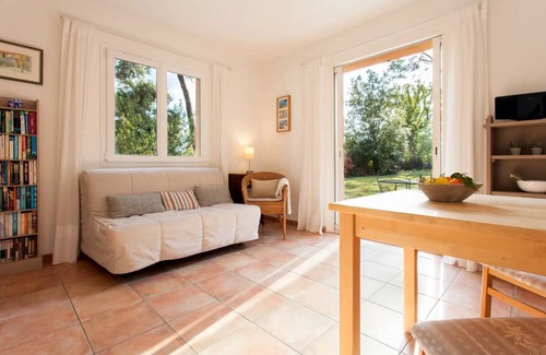 Roquefort-les-Pins House | 35 m² House ∙ 1 bedroom ∙ 4 guests
