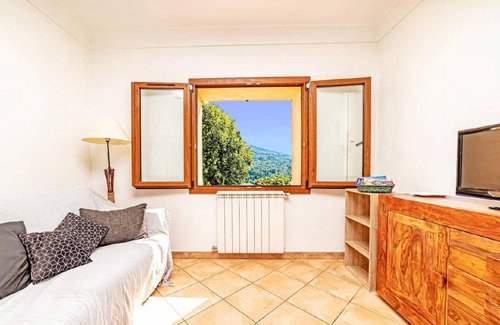 Le Bar-sur-Loup Apartment | 40 m² Apartment ∙ 3 bedrooms ∙ 6 guests