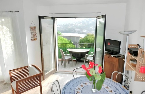Theoule-sur-Mer Apartment | 40 m² Studio flat ∙ 1 bedroom ∙ 4 guests