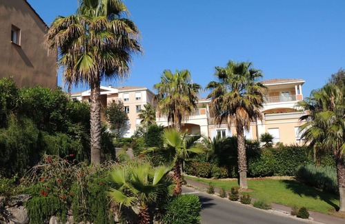 La Croix des Gardes Apartment | 50 m² Apartment ∙ 1 bedroom ∙ 4 guests