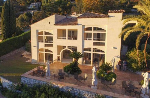 Saint-Paul-de-Vence Bed & Breakfast | 60 m² Bed and breakfast ∙ 8 guests