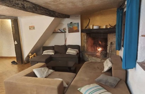 Greolieres House | 70 m² House ∙ 2 bedrooms ∙ 6 guests