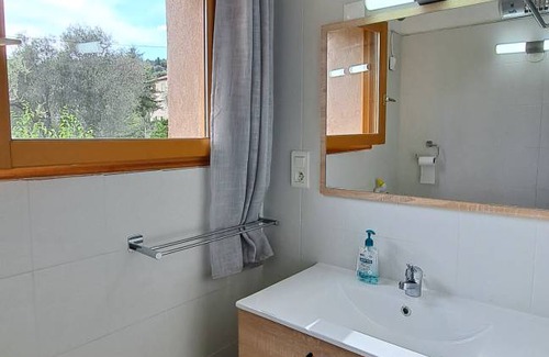 Le Bar-sur-Loup House | 75 m² House ∙ 3 bedrooms ∙ 8 guests