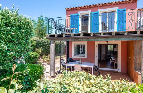 La Rouviere House | 80 m² House ∙ 3 bedrooms ∙ 7 guests