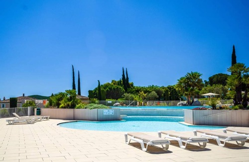 La Rouviere House | 80 m² House ∙ 3 bedrooms ∙ 7 guests