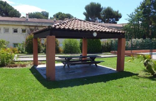 Villeneuve-Loubet Apartment | Apartment La Calmeraie by Interhome