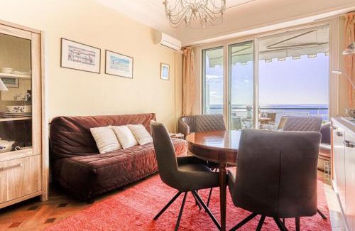 Les Baumettes Apartment | Apartment La Floride Promenade des Anglais by Interhome