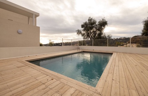 Le Ray Apartment | Apartment with sea view, swimming pool and private terrace