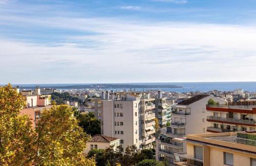 Le Cannet Apartment | CANNET - Appart 4 pers avec vue mer et belles terrasses