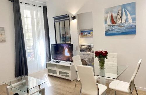 Centre Ville-Gare Apartment | Central Modern Flat Lamartine